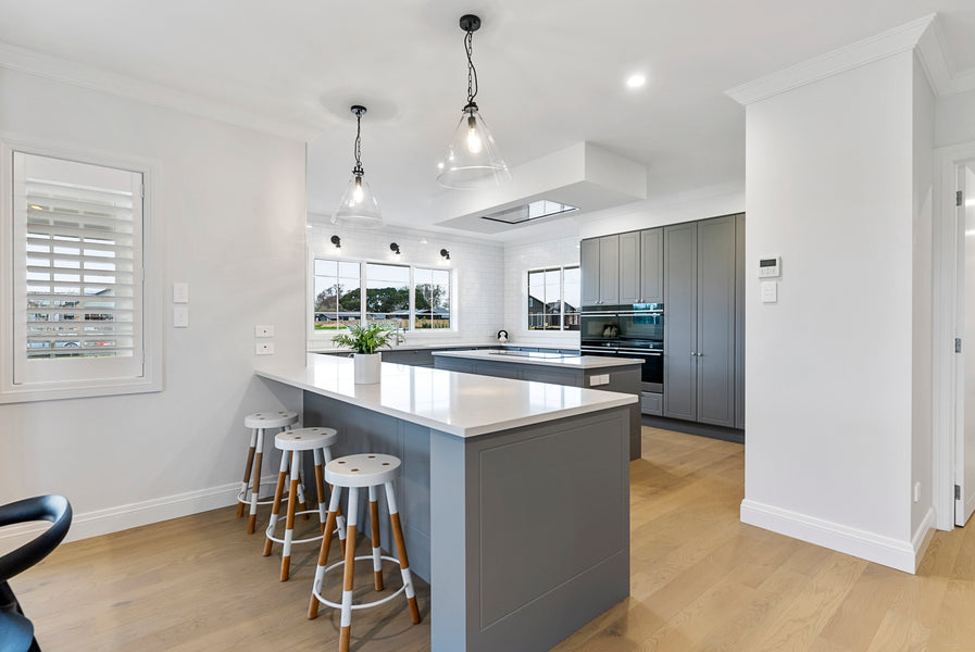 Stylish grey and white Jennian Homes kitchen project