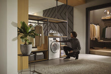Load image into Gallery viewer, Miele WWR860 WPS PWash TDos 9kg

