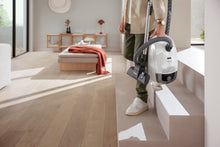 Load image into Gallery viewer, Miele Guard S1 Bagged Vacuum Cleaner
