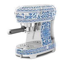 Load image into Gallery viewer, SMEG 50's Style Coffee Machine D&amp;G Blue

