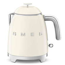 Load image into Gallery viewer, SMEG 50's Style Mini Kettle
