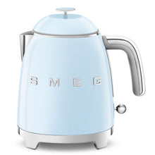 Load image into Gallery viewer, SMEG 50's Style Mini Kettle
